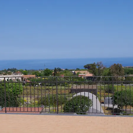 Pensjonat Gli Ulivi Dell'etna Linera