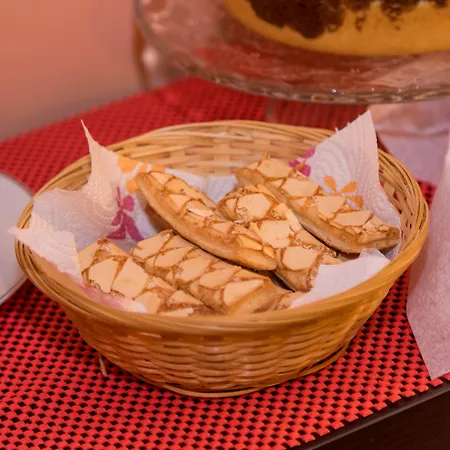 Pensjonat Gli Ulivi Dell'etna Linera