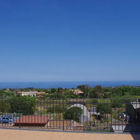 Pensjonat Gli Ulivi Dell'etna Linera