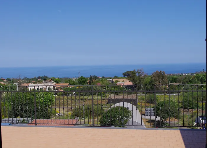 Maison d'hôtes Gli Ulivi Dell'etna Linera